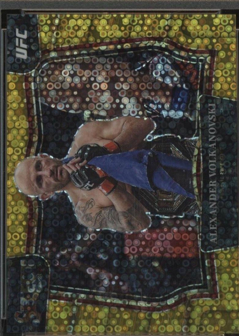 Alexander Volkanovski 2023 Panini Select UFC Octagonside #232 Gold Disco