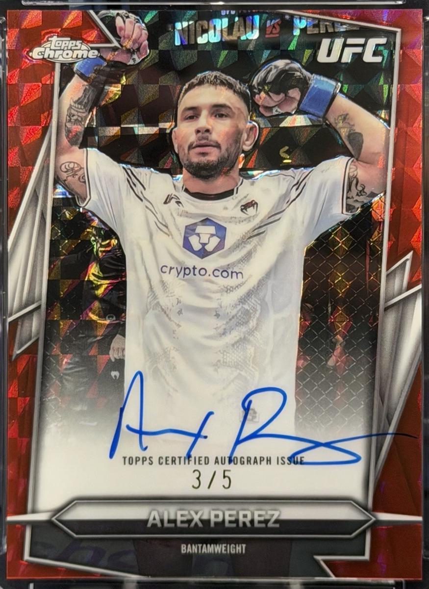 Alex Perez 2026 Topps Chrome UFC Base Autographs #BAV-AZ Superfractor
