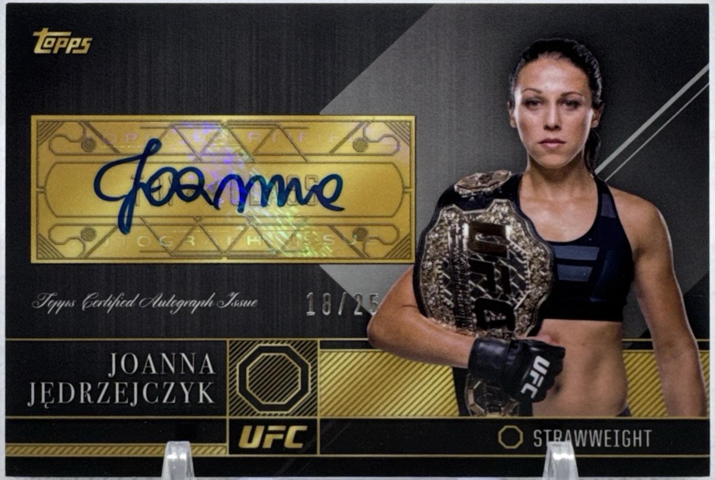 Joanna Jędrzejczyk 2016 Topps UFC Top of the Class Top of the Class Autographs #TCA-JJ Silver