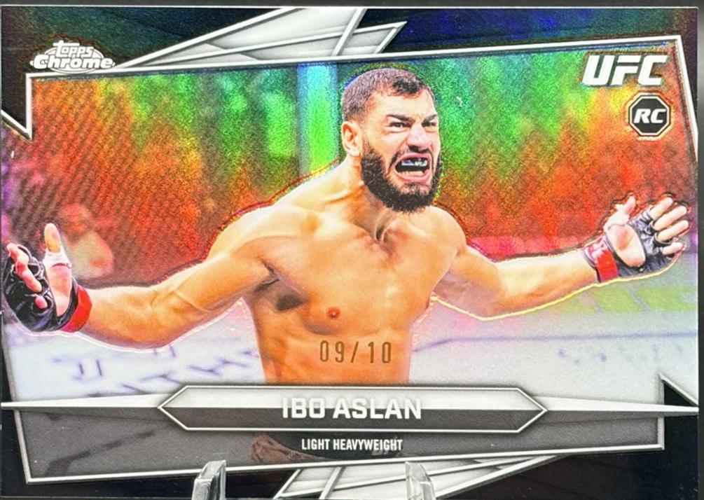 Ibo Aslan 2026 Topps Chrome UFC Base #189 Black Refractor
