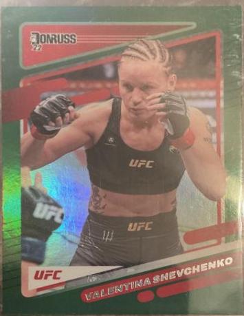 Valentina Shevchenko 2022 Panini Donruss UFC Base #40 Green
