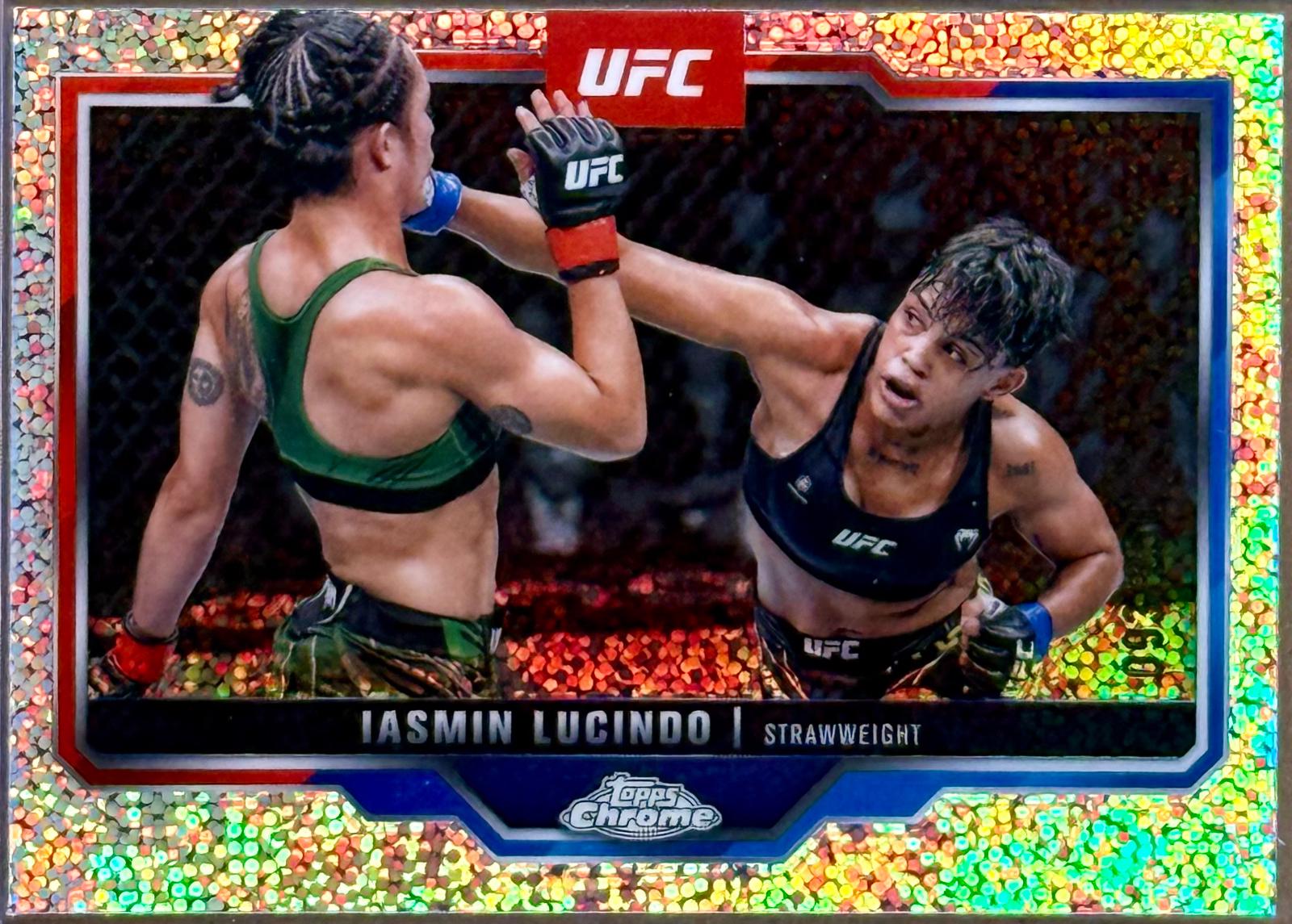 Iasmin Lucindo 2025 Topps Chrome UFC Base #130 Speckle Refractor