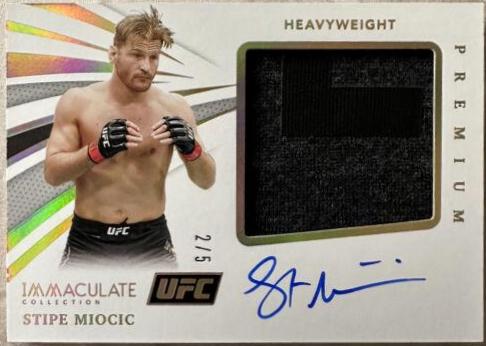 Stipe Miocic 2021 Panini Immaculate UFC Premium Memorabilia Autographs #9 Gold