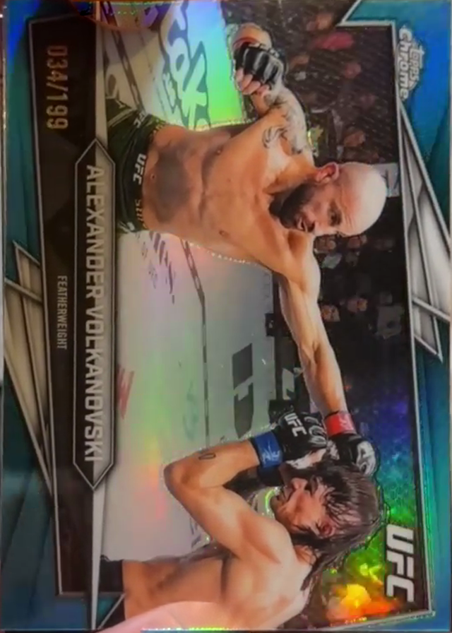 Alexander Volkanovski 2026 Topps Chrome UFC Base #30 Sonar Refractor