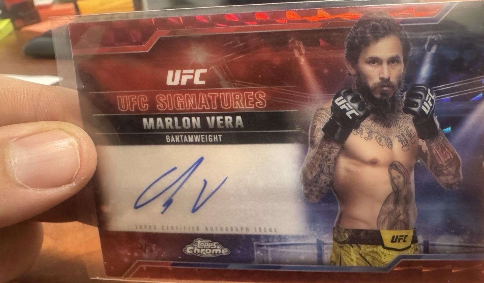 Marlon Vera 2025 Topps Chrome UFC UFC Signatures #SIG-MV Geometric Red Refractor