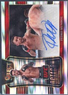Pedro Munhoz 2022 Panini Select UFC Octagon Action Signatures #4 Flash