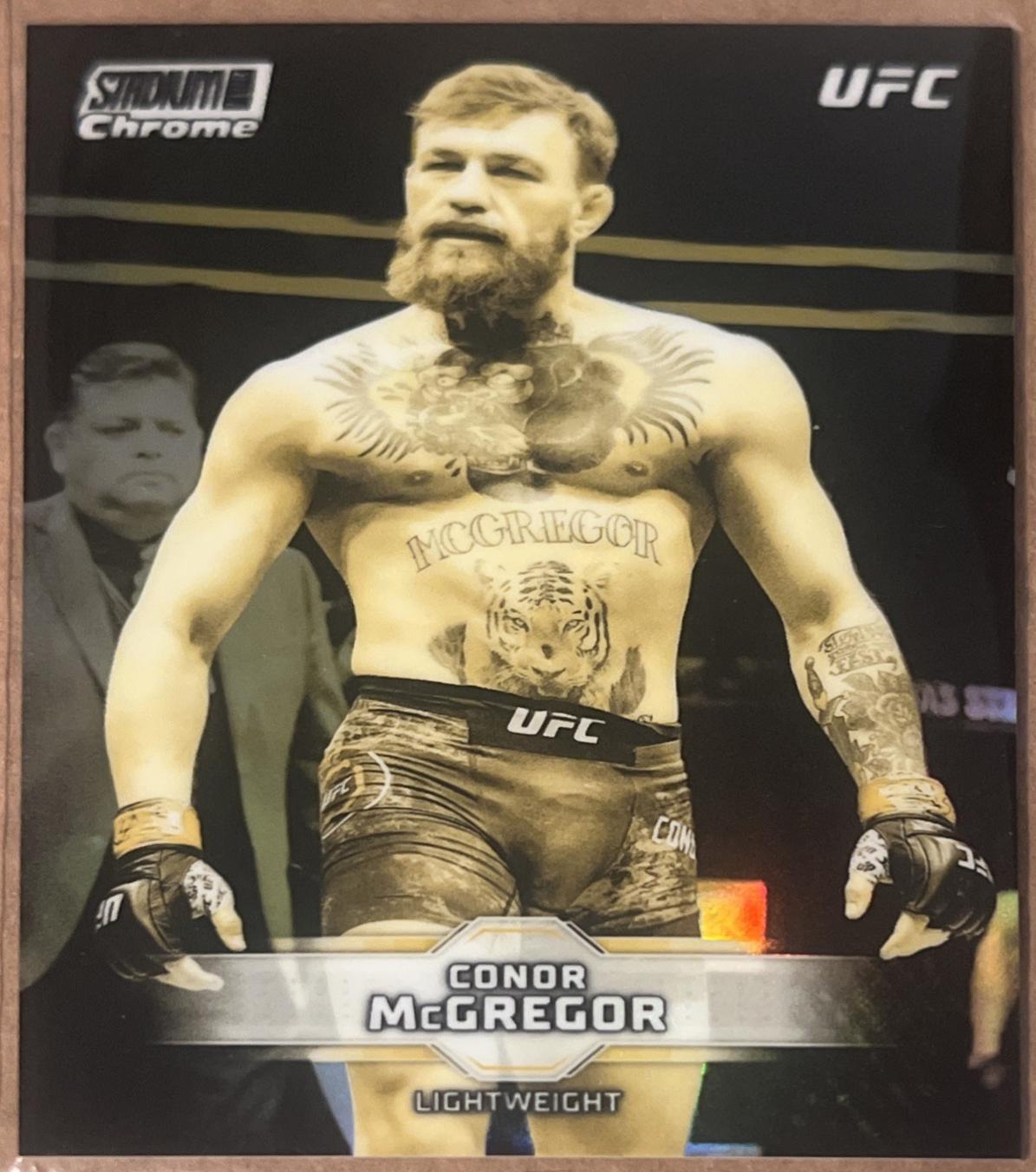 Conor McGregor 2026 Topps Stadium Club UFC Chrome Base #CB-5 Gold Minted Refractor