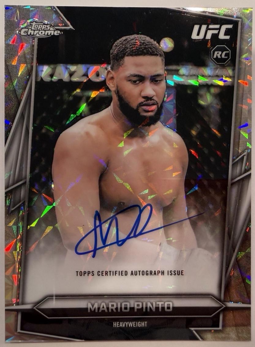 Mario Pinto 2026 Topps Chrome UFC Base Autographs #BAV-MO Geometric Refractor