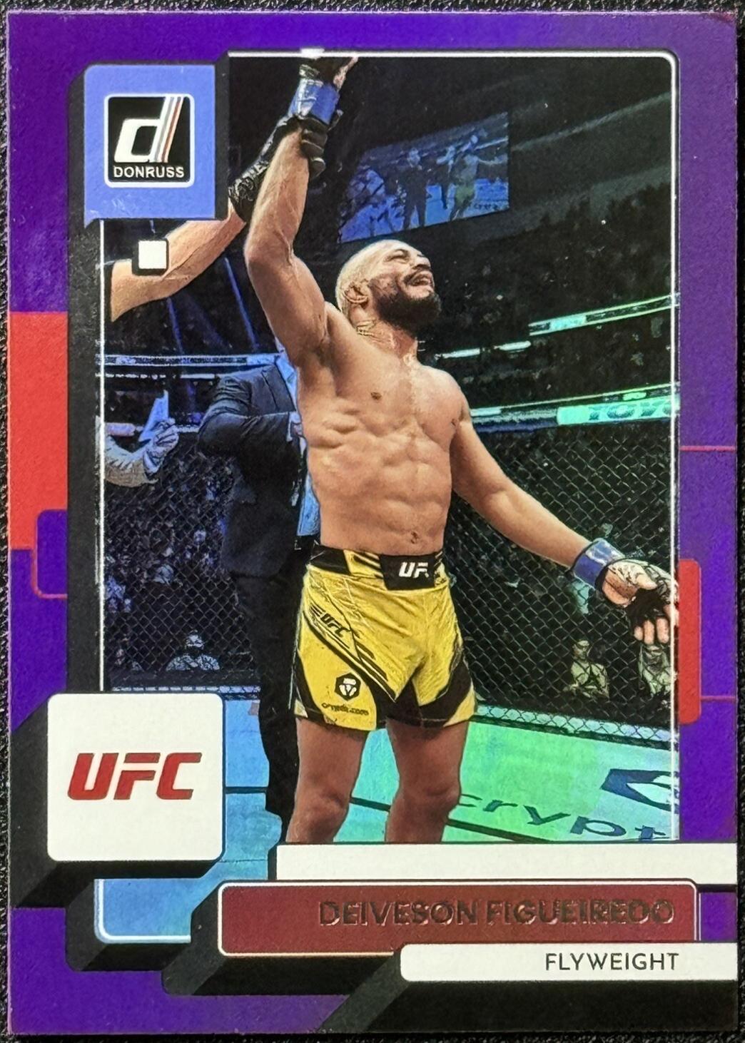 Deiveson Figueiredo 2023 Panini Donruss UFC Base #110 Purple Flood