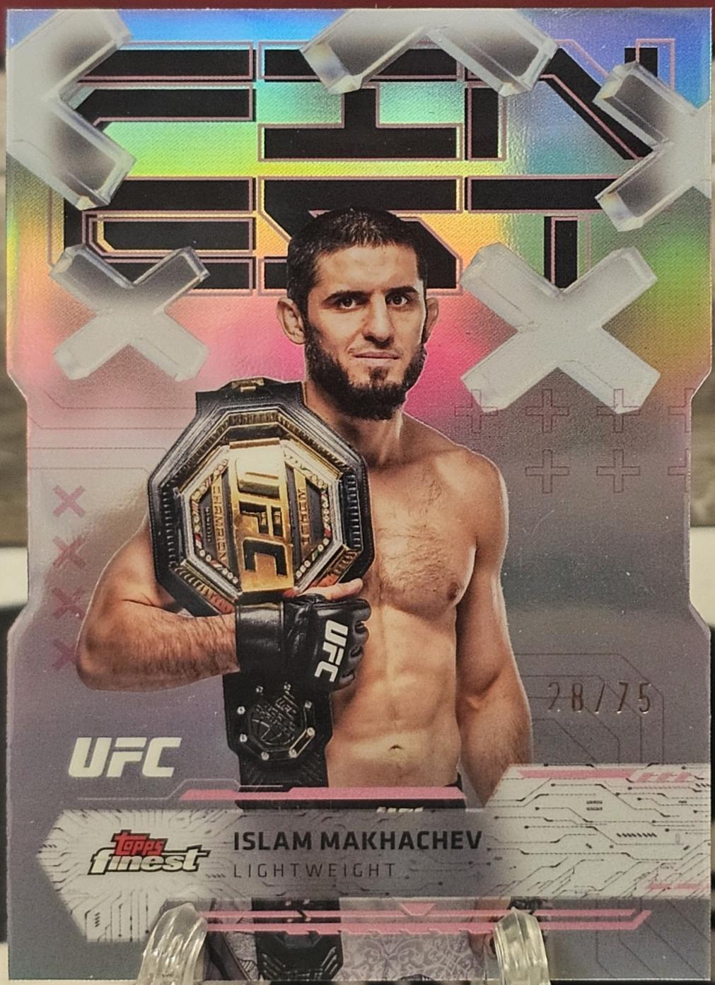 Islam Makhachev 2025 Topps Finest UFC Base Common #82 Die-Cut Refractor
