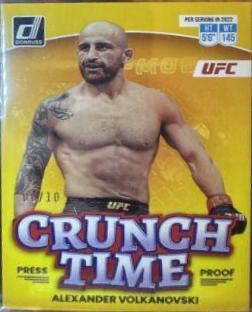 Alexander Volkanovski 2023 Panini Donruss UFC Crunch Time #5 Press Proof Gold