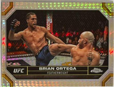 Brian Ortega 2024 Topps Chrome UFC Base #33 Prism Refractor