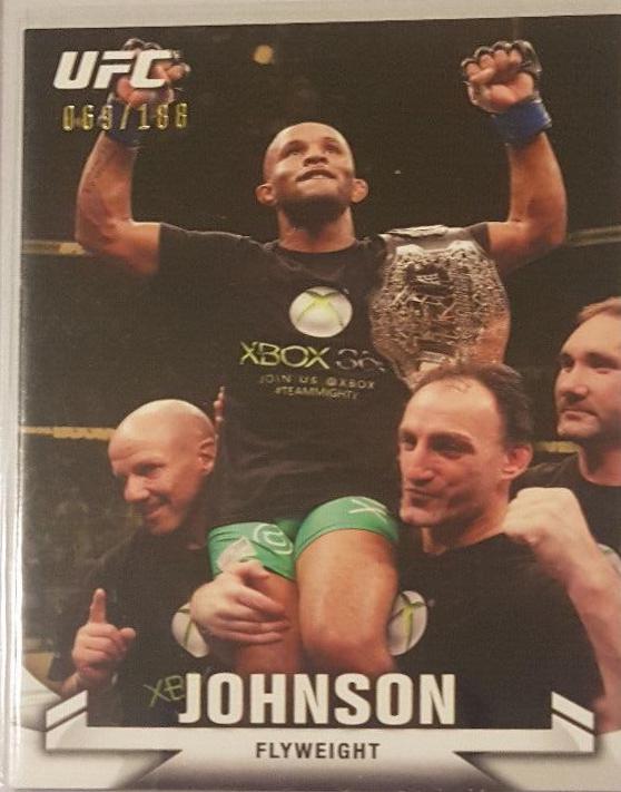 Demetrious Johnson 2013 Topps UFC Knockout Base #55 Gold