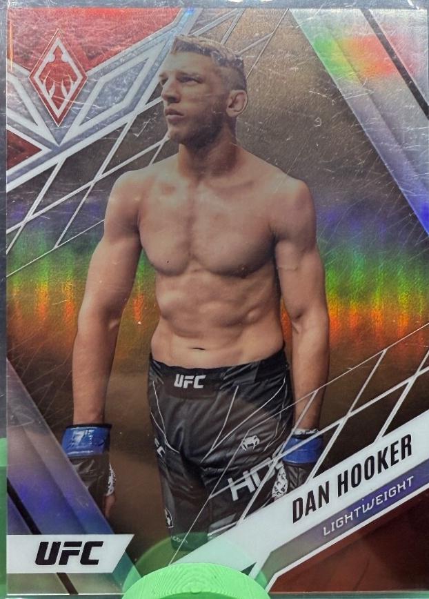 Dan Hooker 2023 Panini Chronicles UFC Base Phoenix #310 Green