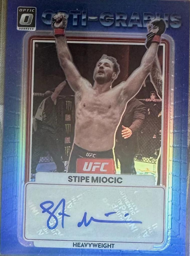 Stipe Miocic 2023 Panini Donruss Optic UFC Opti-Graphs #39 Blue Autograph