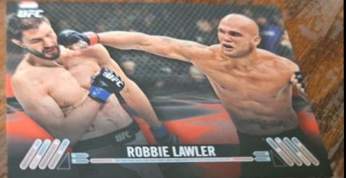Robbie Lawler 2017 Topps UFC Knockout Base #1 Red