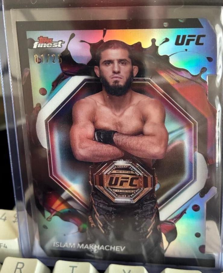 Islam Makhachev 2024 Topps Finest UFC Base Rare #293 Die-Cut Refractor