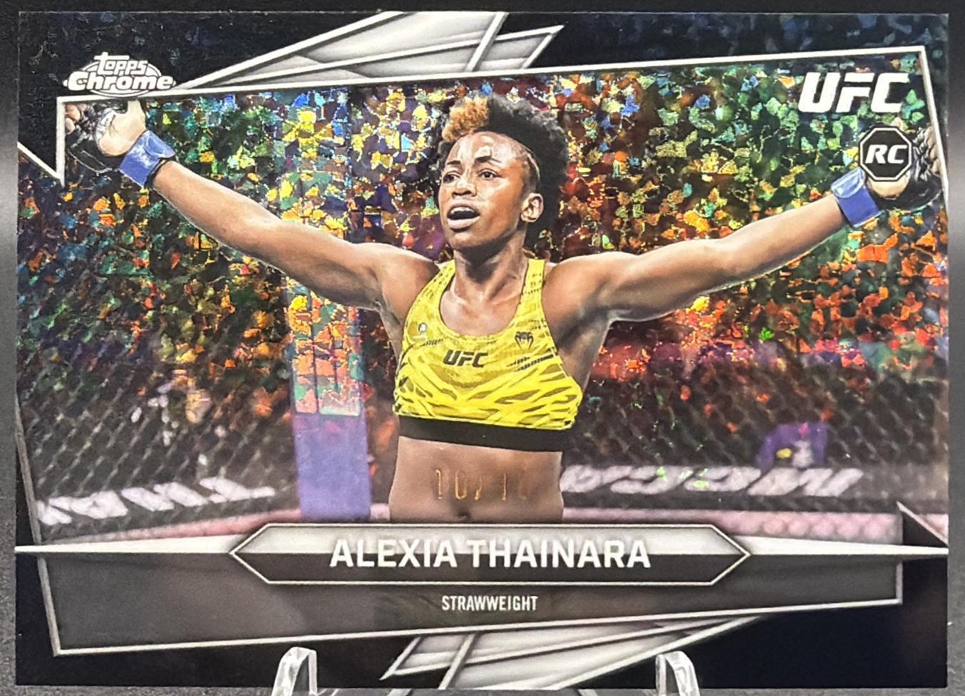 Alexia Thainara 2026 Topps Chrome UFC Base #191 Black Mini Diamonds Refractor