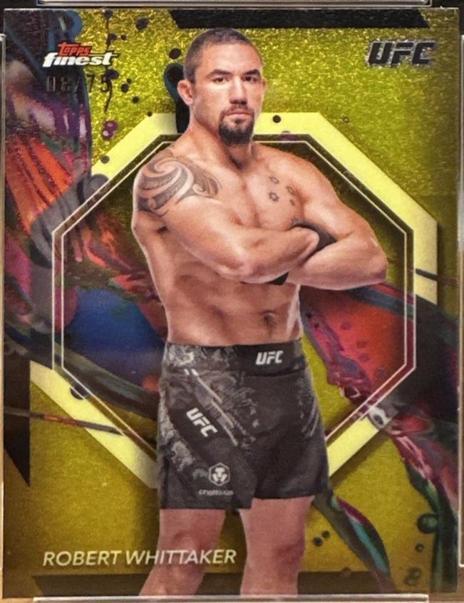 Robert Whittaker 2024 Topps Finest UFC Base Common #86 Gold Shimmer Refractor