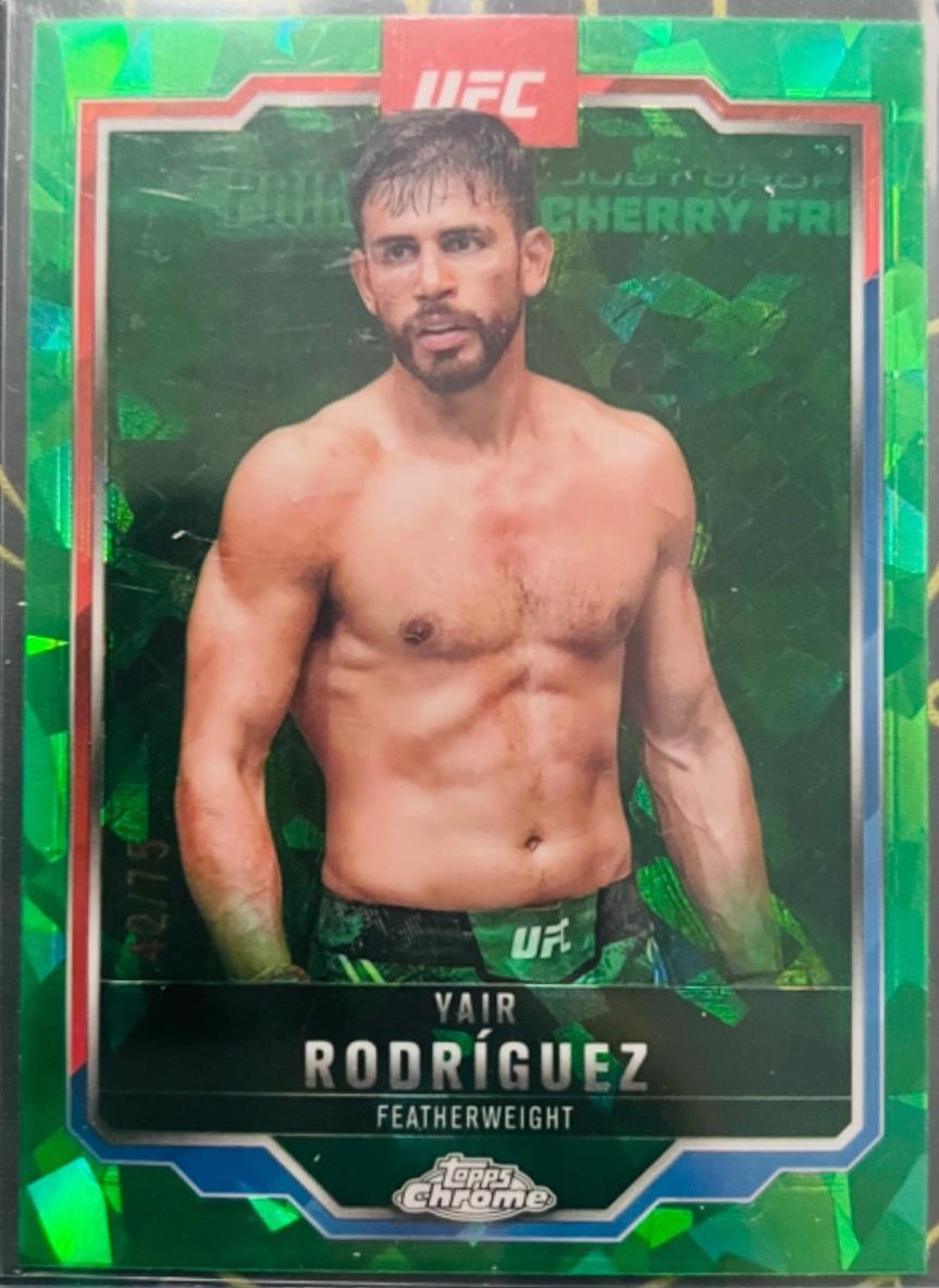 Yair Rodríguez 2025 Topps Chrome Sapphire UFC Base Sapphire #95 Green Sapphire