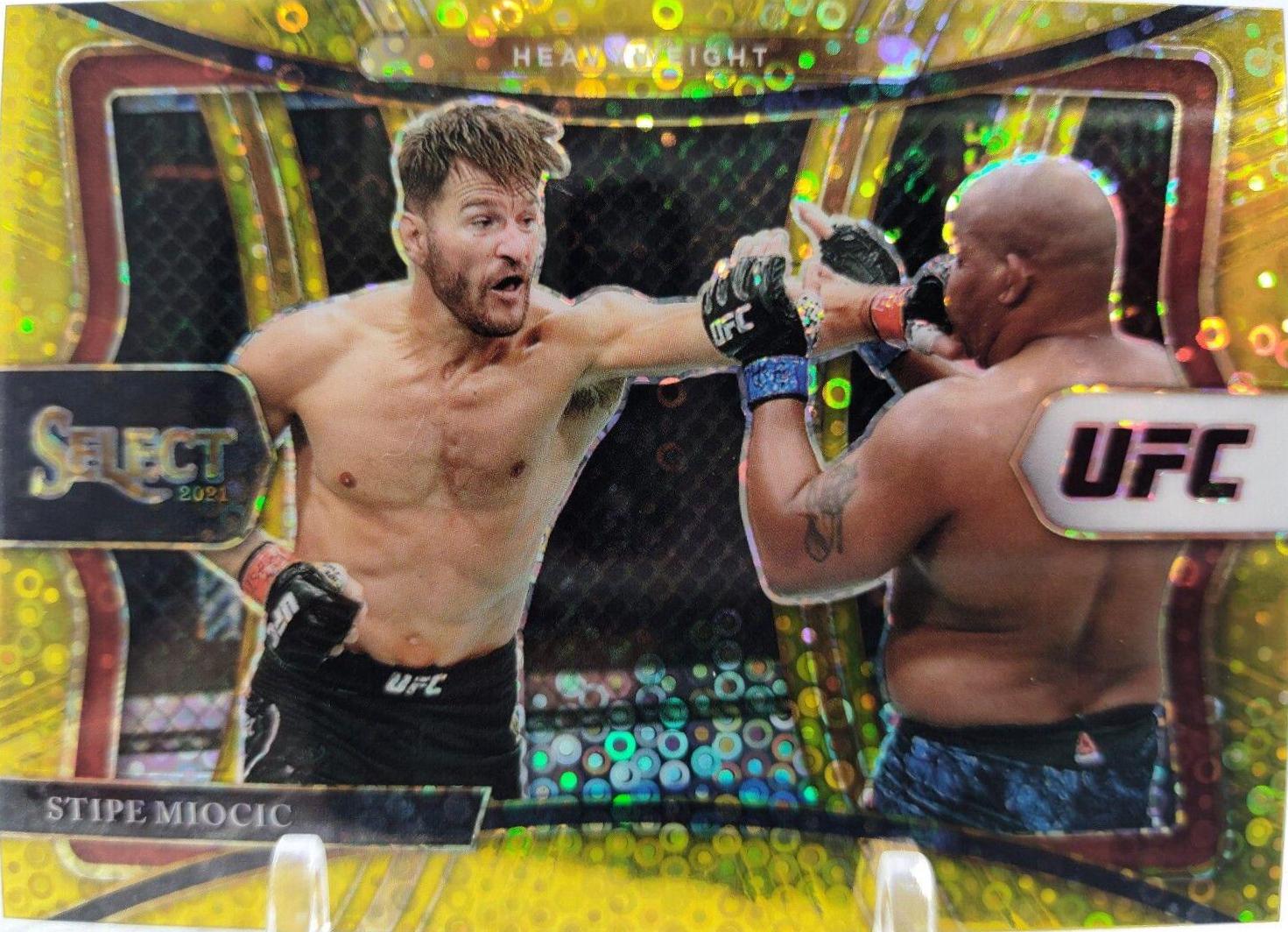Stipe Miocic 2021 Panini Select UFC Octagonside #237 Gold Disco