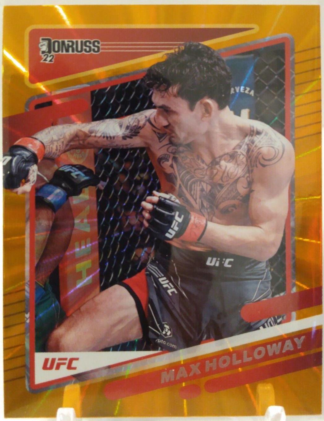 Max Holloway 2022 Panini Donruss UFC Base #94 Orange