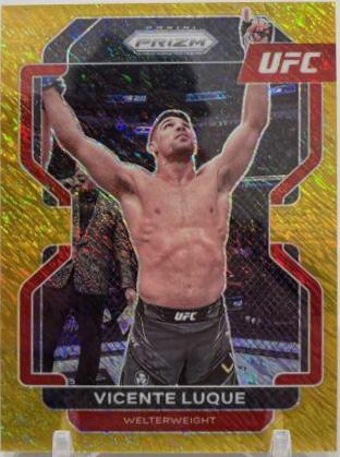 Vicente Luque 2022 Panini Prizm UFC Base #174 Gold Shimmer