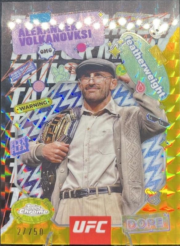 Alexander Volkanovski 2025 Topps Chrome UFC Tailor Made #TRM-3 Geometric Gold Refractor
