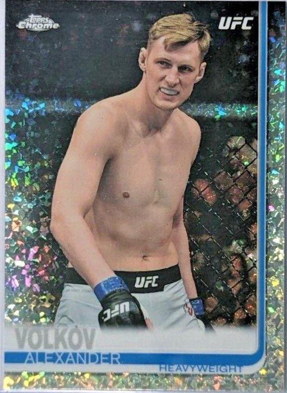 Alexander Volkov 2019 Topps Chrome UFC Base #45 Refractor