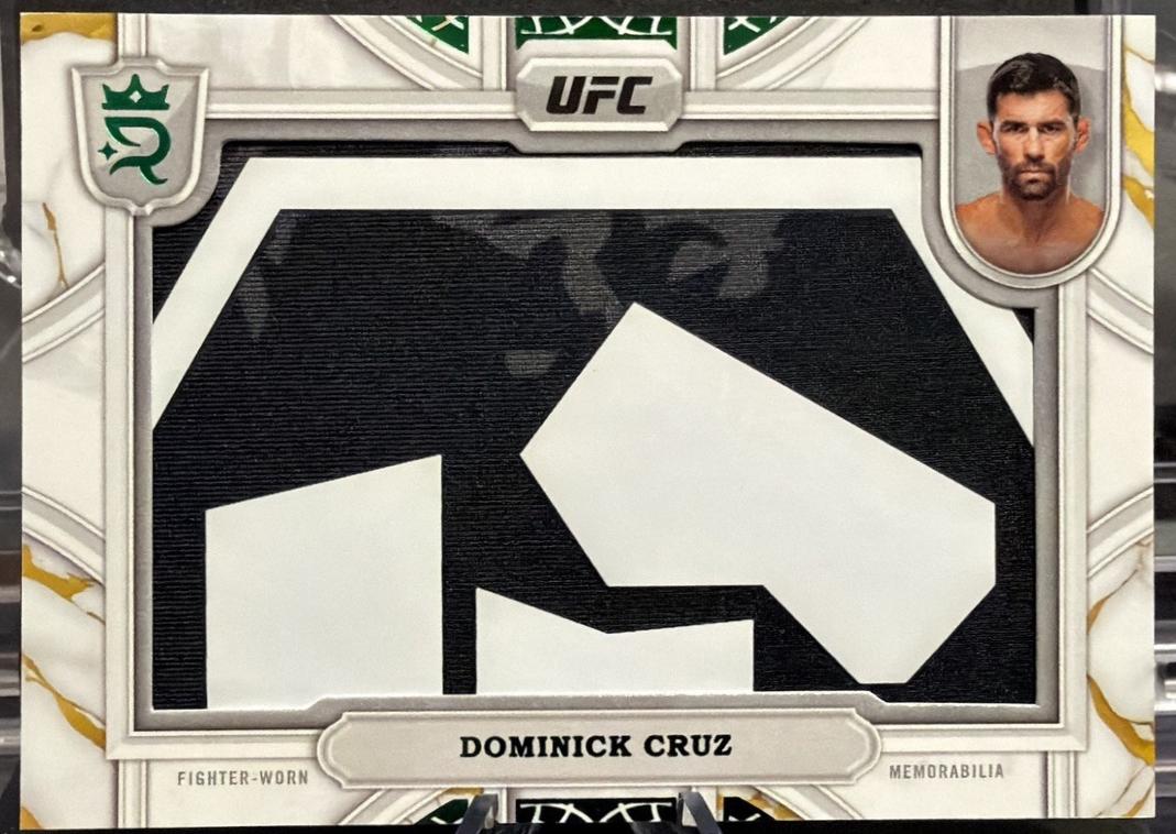 Dominick Cruz 2024 Topps Royalty UFC Relic Jewels #RCJ-18 Blue