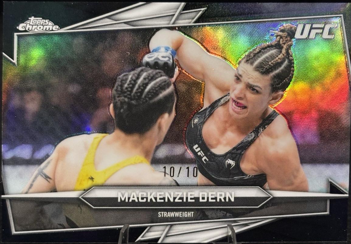Mackenzie Dern 2026 Topps Chrome UFC Base #185 Black Refractor