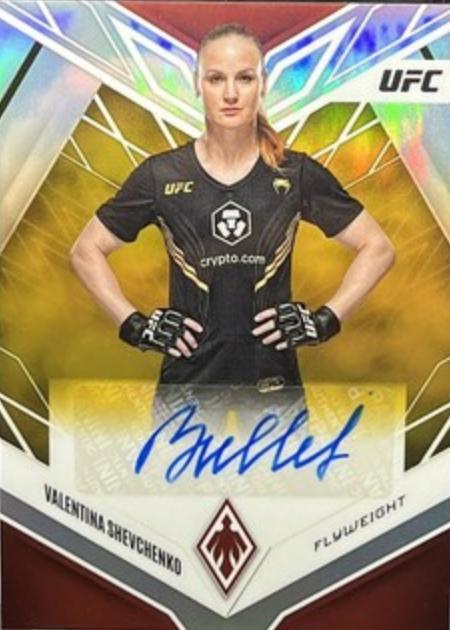Valentina Shevchenko 2023 Panini Chronicles UFC Phoenix Autographs #18 Gold