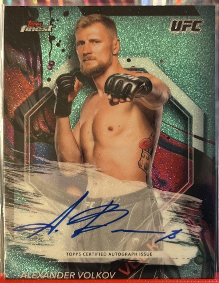 Alexander Volkov 2024 Topps Finest UFC Finest Autographs #FA-AVV Aqua Glitter Refractor