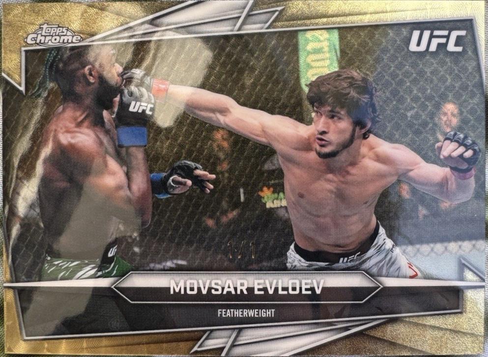 Movsar Evloev 2026 Topps Chrome UFC Base #165 Superfractor
