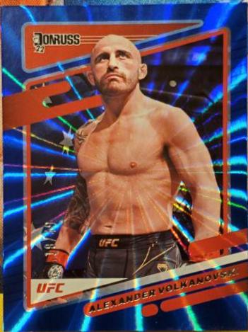 Alexander Volkanovski 2022 Panini Donruss UFC Base #23 Blue