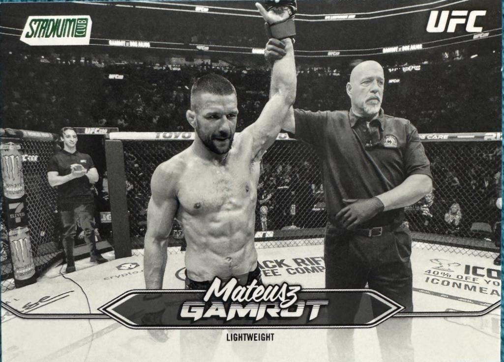 Mateusz Gamrot 2025 Topps Stadium Club UFC Base #141 Black & White