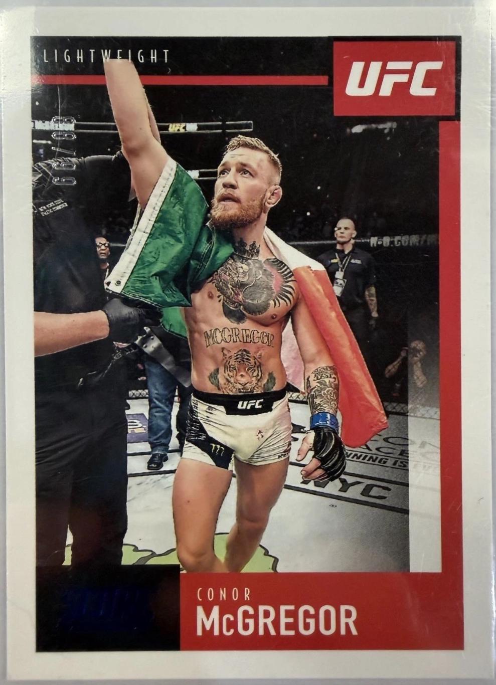 Conor McGregor 2021 Panini Chronicles UFC Base Score #96 Blue