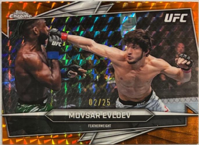 Movsar Evloev 2026 Topps Chrome UFC Base #165 Orange Geometric Refractor