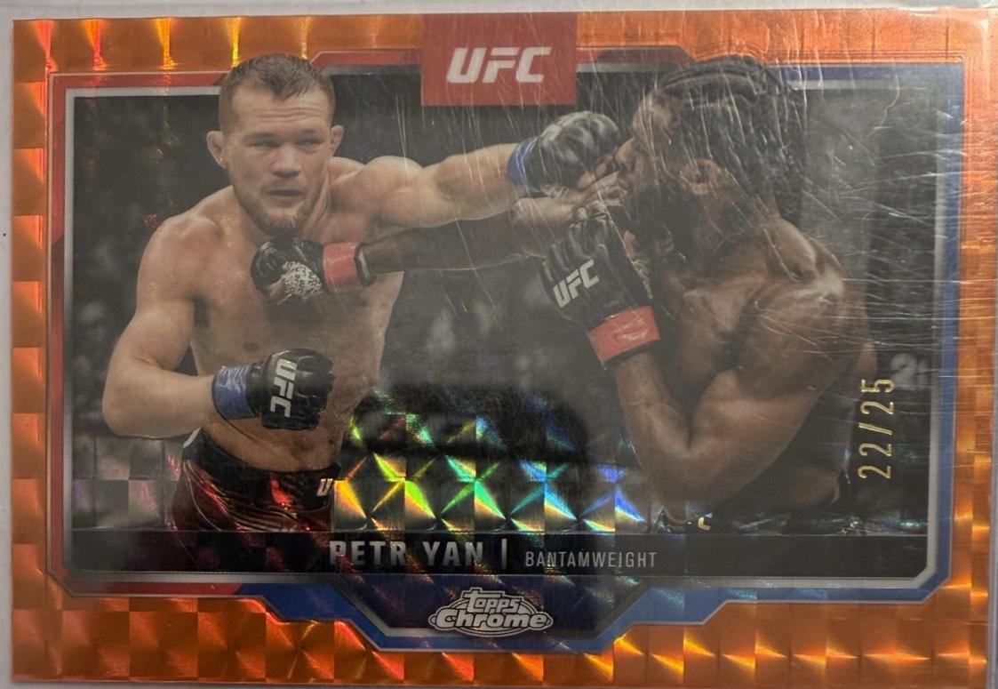 Petr Yan 2025 Topps Chrome UFC Base #116 Orange Geometric Refractor