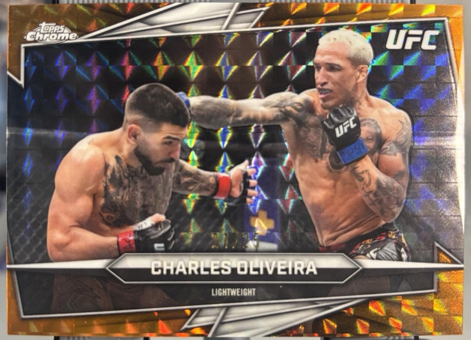 Charles Oliveira 2026 Topps Chrome UFC Base #150 Orange Geometric Refractor