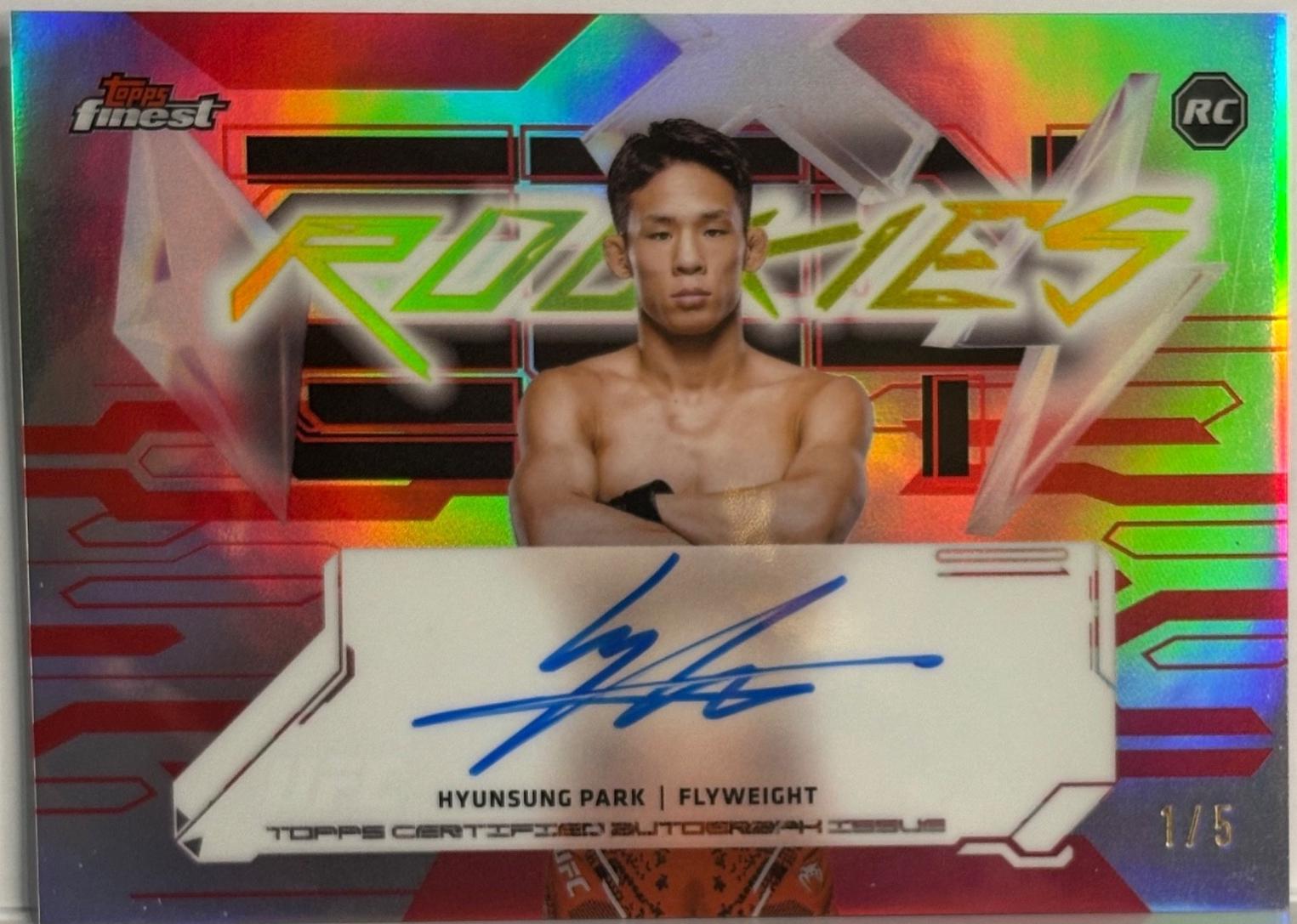 Hyunsung Park 2025 Topps Finest UFC Finest Rookie Autographs #FRA-HP Red Refractor