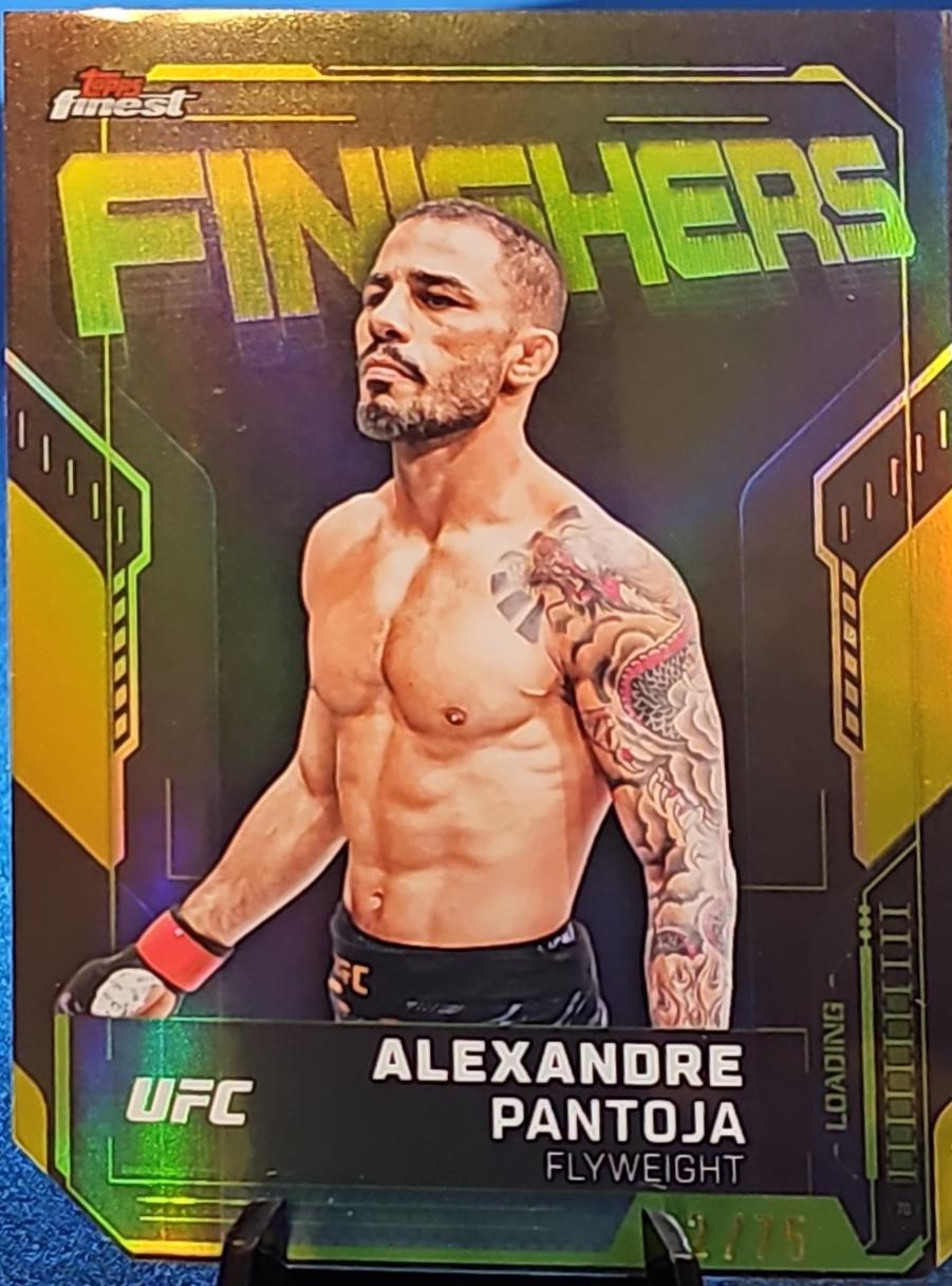 Alexandre Pantoja 2025 Topps Finest UFC Finishers #FN-2 Die-Cut Refractor