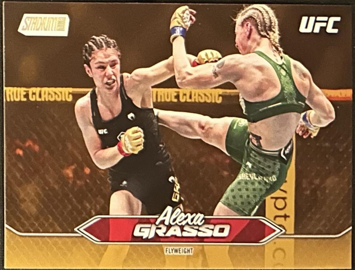 Alexa Grasso 2025 Topps Stadium Club UFC Base #123 Gold