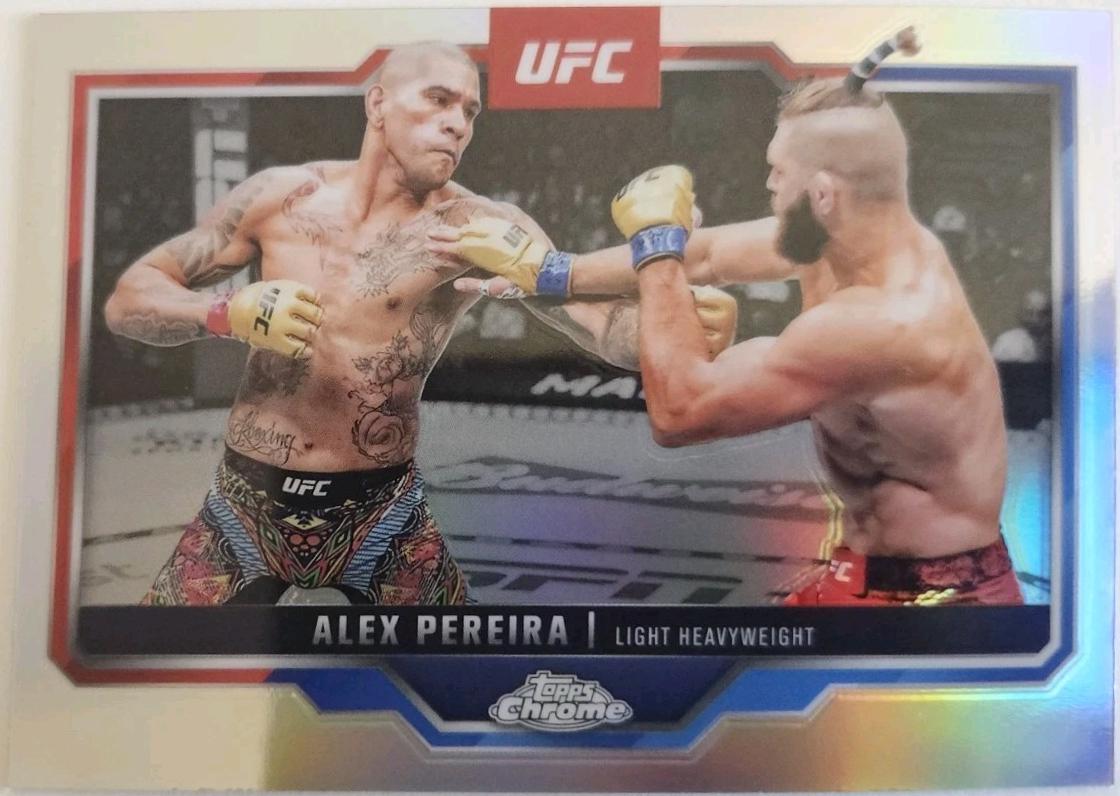 Alex Pereira 2025 Topps Chrome UFC Base #2 Refractor