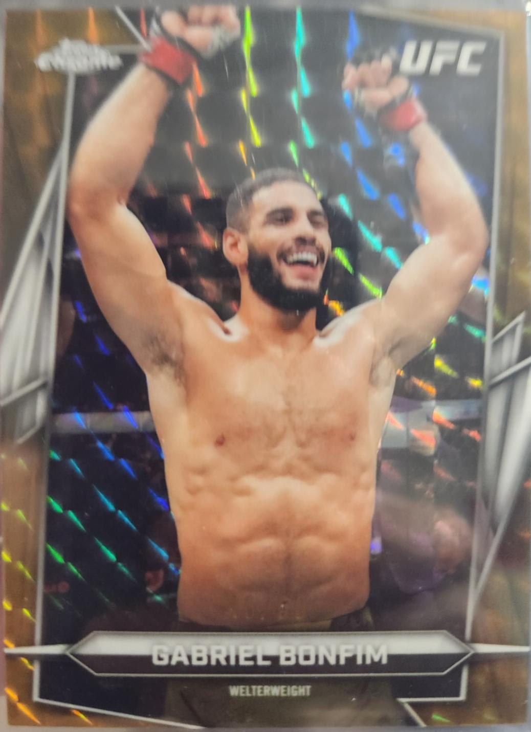 Gabriel Bonfim 2026 Topps Chrome UFC Base #114 Gold Refractor