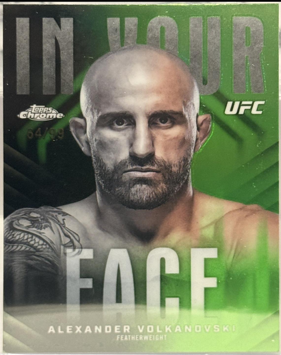 Alexander Volkanovski 2026 Topps Chrome UFC In Your Face #IYF-13 Green Refractor