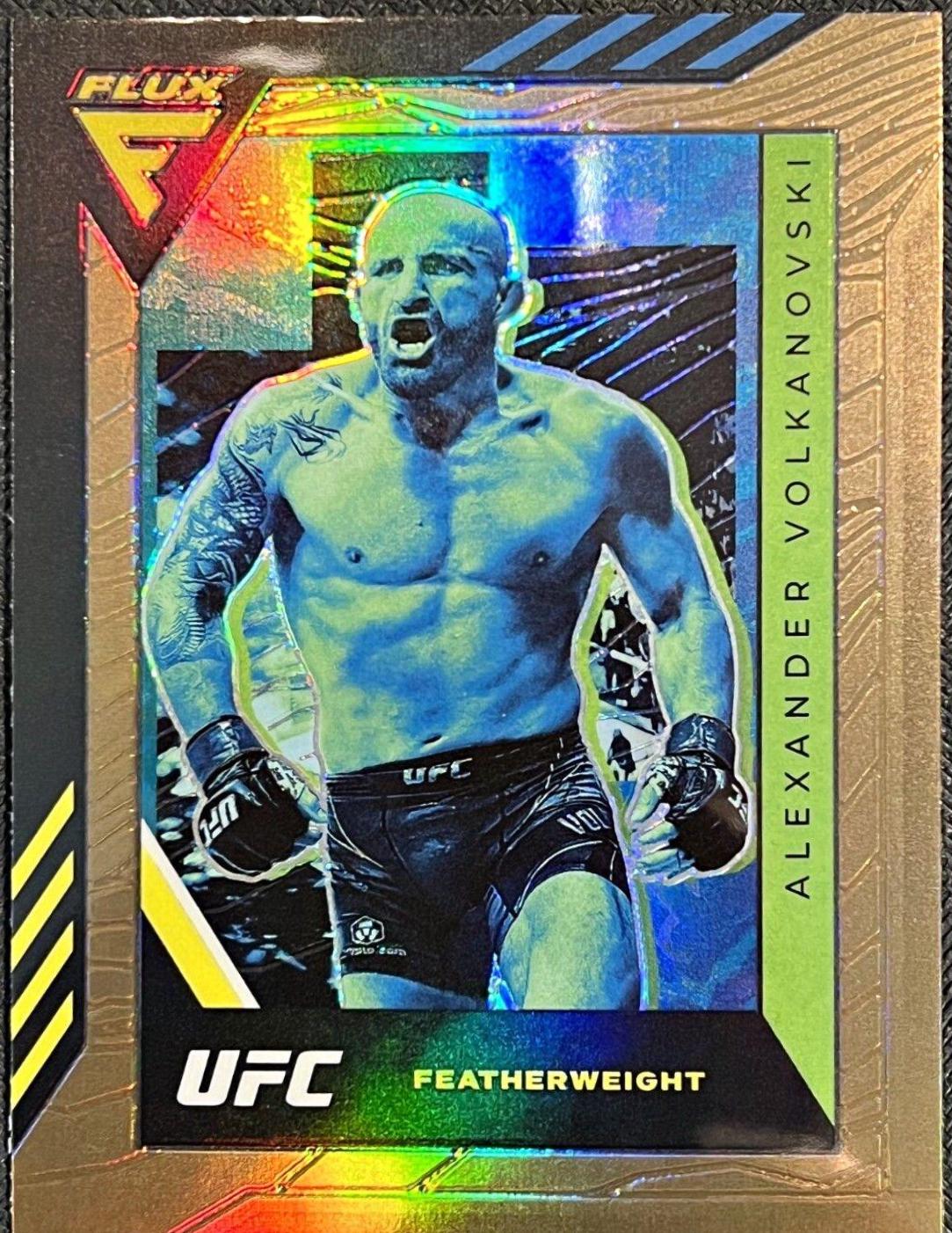 Alexander Volkanovski 2022 Panini Chronicles UFC Base Flux #329 Bronze