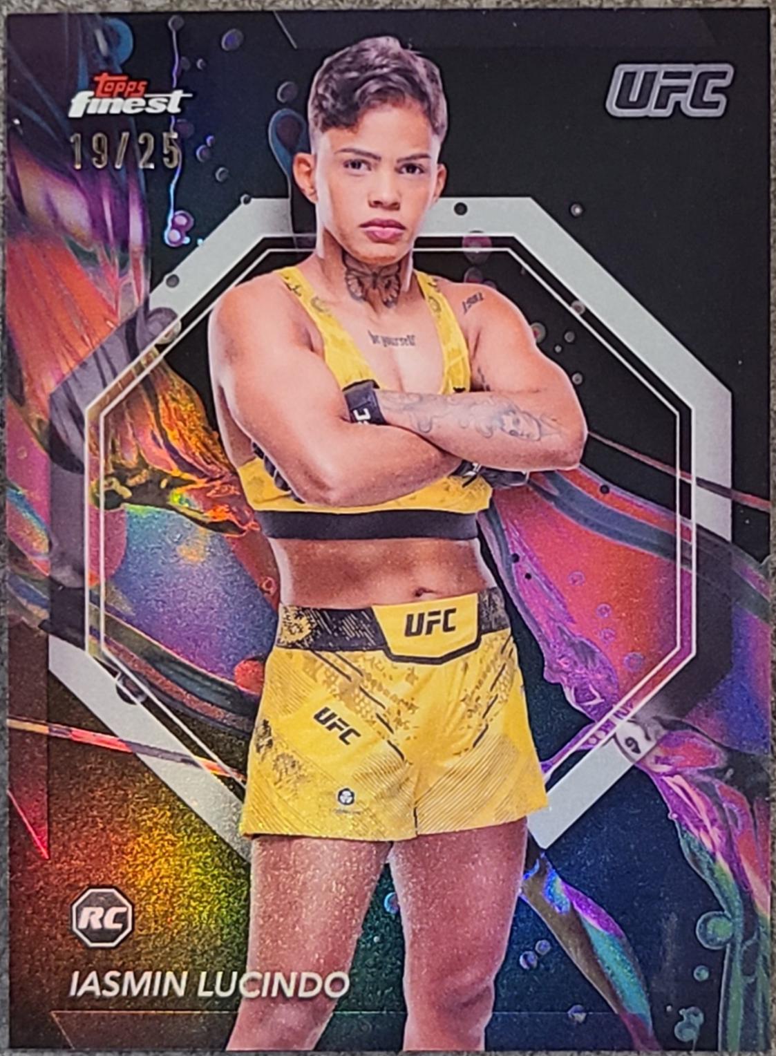 Iasmin Lucindo 2024 Topps Finest UFC Base Common #74 Black Refractor