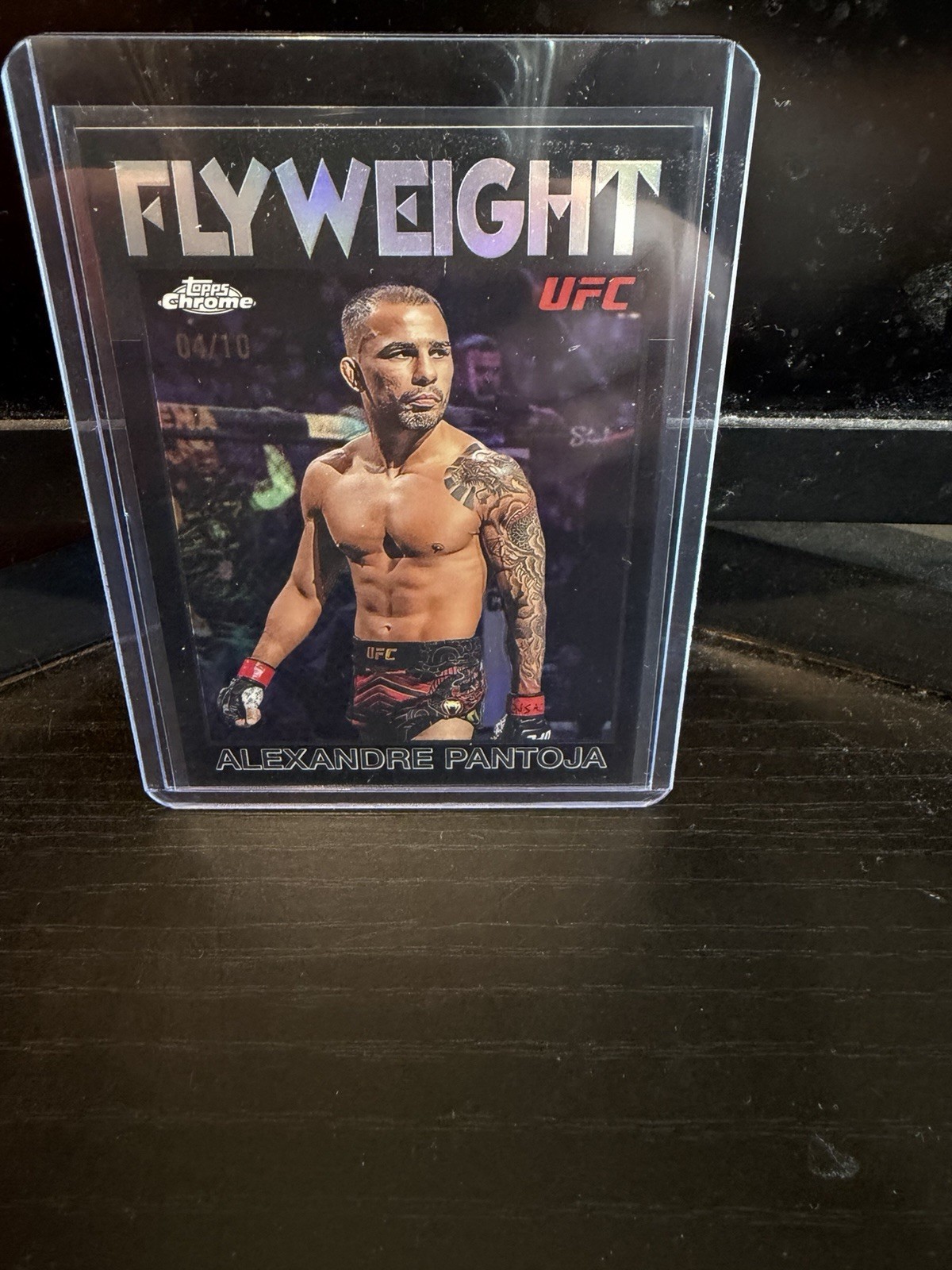 Alexandre Pantoja 2026 Topps Chrome UFC 1986 Topps #86-3 Black Refractor