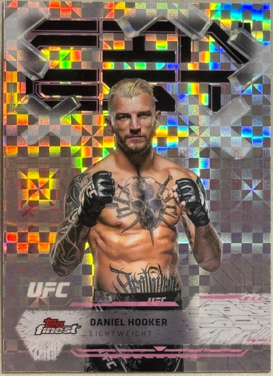 Dan Hooker 2025 Topps Finest UFC Base Common #69 Checkerboard Refractor